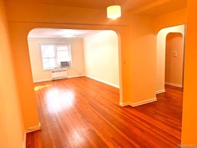 New Hampshire House Condos unit A7, Rego Park, NY 11374 - photo 3