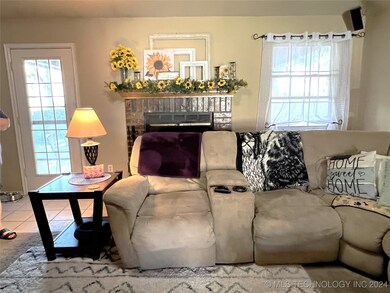 1304 S 33rd St, Broken Arrow, OK 74014 - photo 5