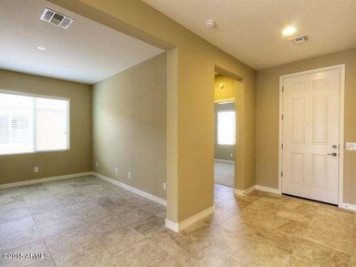 004_Foyer