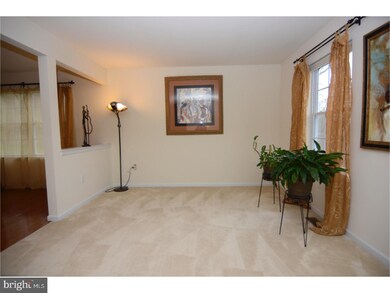 314 Fountain Ave, Reading, PA 19606 - photo 2