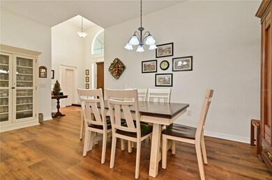 1190 Sawgrass Dr, Winter Haven, FL 33884 - photo 5