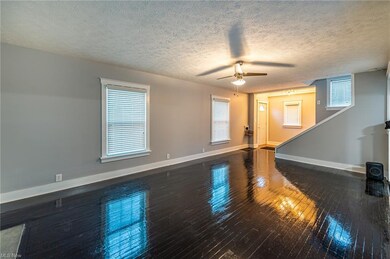 718 28th St NE, Canton, OH 44714 - photo 4