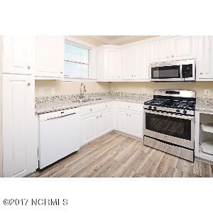 285 Laurie Ellis Rd, Winterville, NC 28590 - photo 3