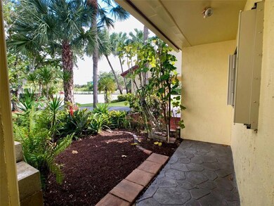 16295 Laurel Dr unit 2, Weston, FL 33326 - photo 4