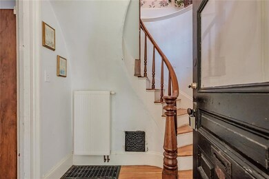 164 Neal St, Portland, ME 04102 - photo 5