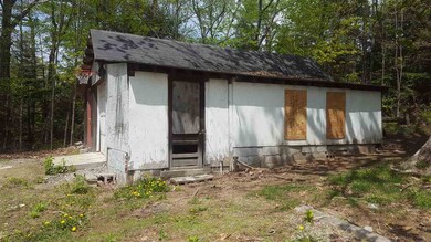 749 Borough Rd, Pembroke, NH 03275 - photo 5