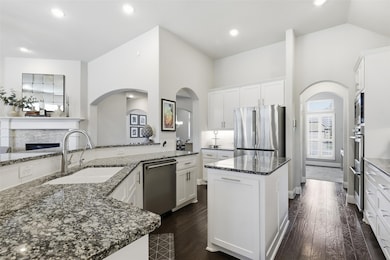 4013 Las Colina Dr, Fort Worth, TX 76179 - photo 6