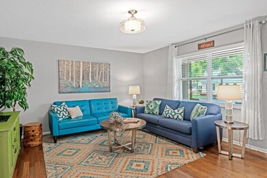 504 Cora St, Fredericksburg, TX 78624 - photo 3