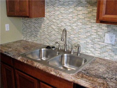 5662 Tamarack Blvd, Columbus, OH 43229 - photo 6