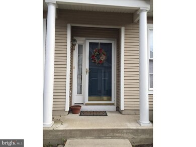 9 Mockingbird Dr, Trenton, NJ 08690 - photo 3