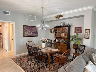 Living Dining Combo