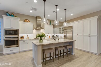 008_Kitchen