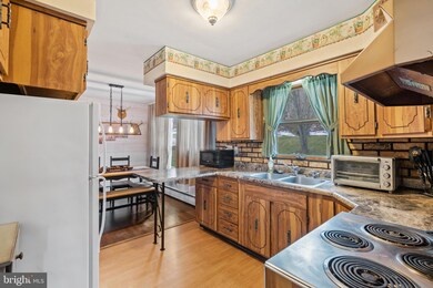 211 Locust Dr, Everett, PA 15537 - photo 6