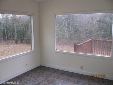 2271 Forest Hills Dr, Asheboro, NC 27205 - photo 6