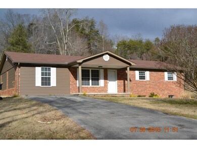 421 Macedonia Rd, Morristown, TN 37814 - photo 2