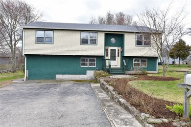 9 Clara Ln, Narragansett, RI 02882 - photo 2