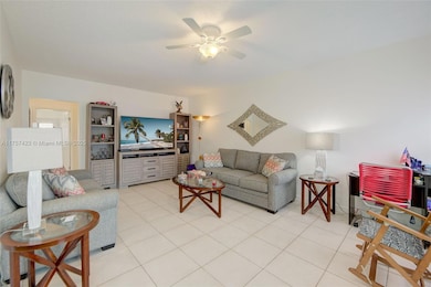 800 SW 11th Ave unit A, Hallandale Beach, FL 33009 - photo 2