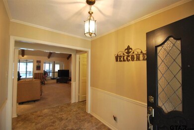 9062 9062 Elm Tree Cir, Tyler, TX 75703 - photo 4