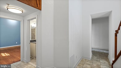 1100 N Calvert St unit 2, Baltimore, MD 21202 - photo 7