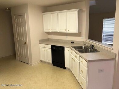 8705 Hidden Grove Place, Louisville, KY 40291 - photo 4