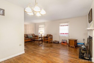 3068 Wilkesboro Hwy, Statesville, NC 28625 - photo 7