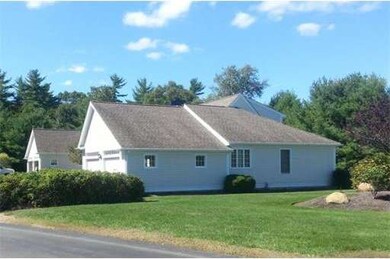 7 Picket Trail, Pembroke, MA 02359 - photo 4