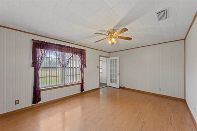 109 E Airport Rd, Bonham, TX 75418 - photo 7