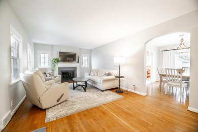 435 Arden Ave-36