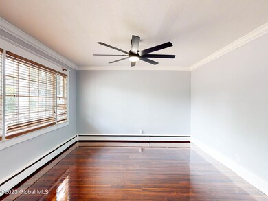 LIVING ROOM-1