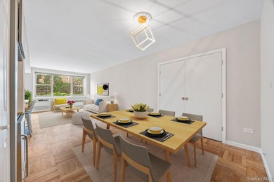 The Bonnie Crest unit 2A, Bronx, NY 10463 - photo 2