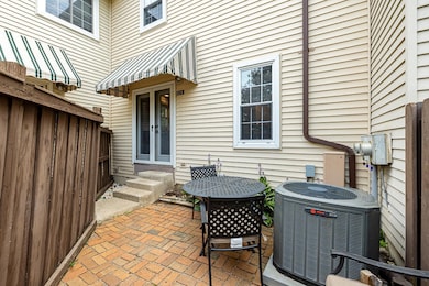 3226 Alpine Dr unit 47, Ann Arbor, MI 48108 - photo 5