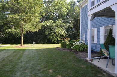 2152 Sunderland Ct unit 102D, Naperville, IL 60565 - photo 5