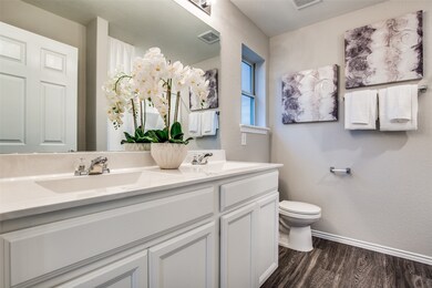 437 Thistle Thorn Dr, the Woodlands, TX 77382 - photo 7