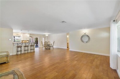Living/  dining