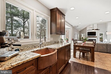 2724 Sasscers Hill Ct, Herndon, VA 20171 - photo 2