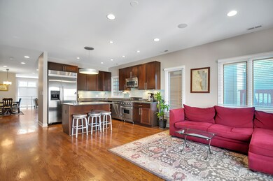 1738 N Campbell Ave, Chicago, IL 60647 - photo 4