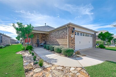 2934 Cone Flower Dr, Richmond, TX 77469 - photo 2