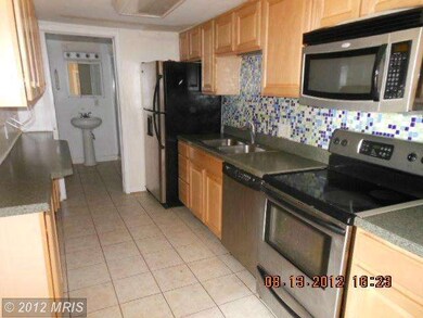 11805 Prices Distillery Rd, Damascus, MD 20872 - photo 3