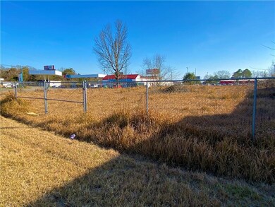 7841 Tanner Williams Rd, Mobile, AL 36608 - photo 4