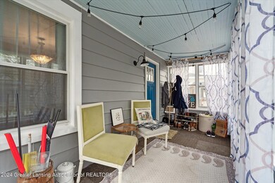 06-1305-W-Lenawee-St-Lansing-MI-48915-Wi