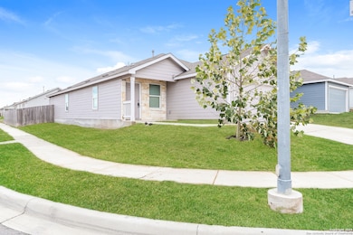 5196 Fowler Crest, Converse, TX 78109 - photo 2