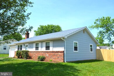 1709 Briarwood Dr, Blackwood, NJ 08012 - photo 2