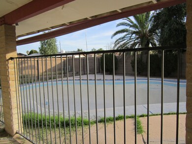 POOL 1
