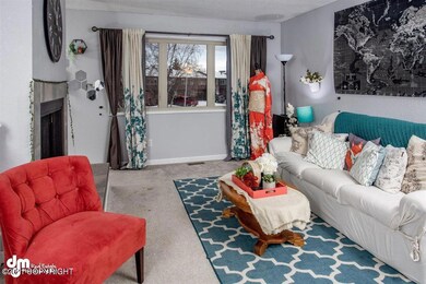 22-Living Room_DMD_8827-Edit