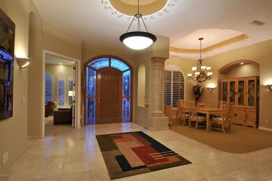 Entry-Dining