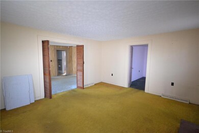 550 Oakgrove Rd, Asheboro, NC 27205 - photo 3