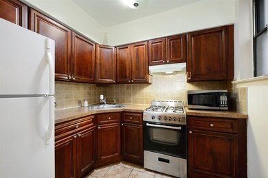 2787 Kennedy Blvd unit 107A, Jersey City, NJ 07306 - photo 4