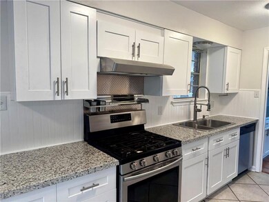 Gorgeous brand new kitchen!