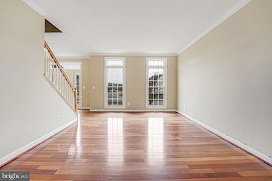 1843 Strickland Ct, Woodbridge, VA 22191 - photo 7