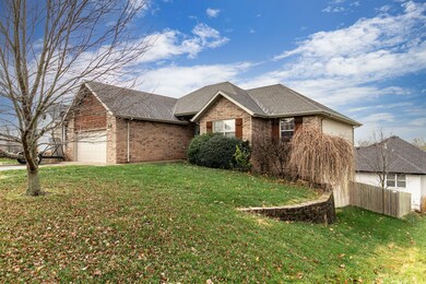 827 S Cobble Creek Blvd, Nixa, MO 65714 - photo 3
